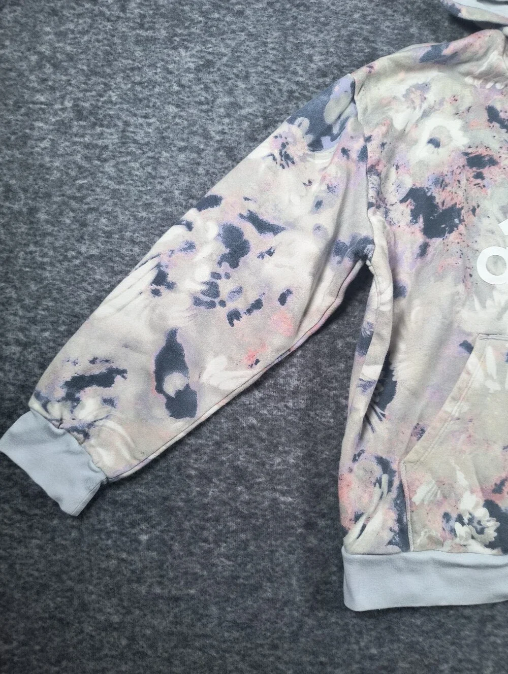 Adidas girls XL 16 pastel splash hoodie sweatshirt